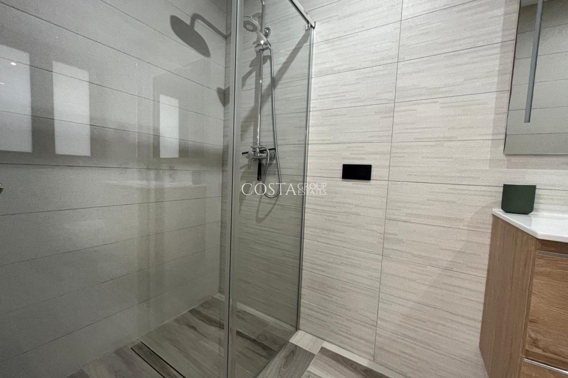 Herverkoop - Villa -
Orihuela Costa - Los Balcones