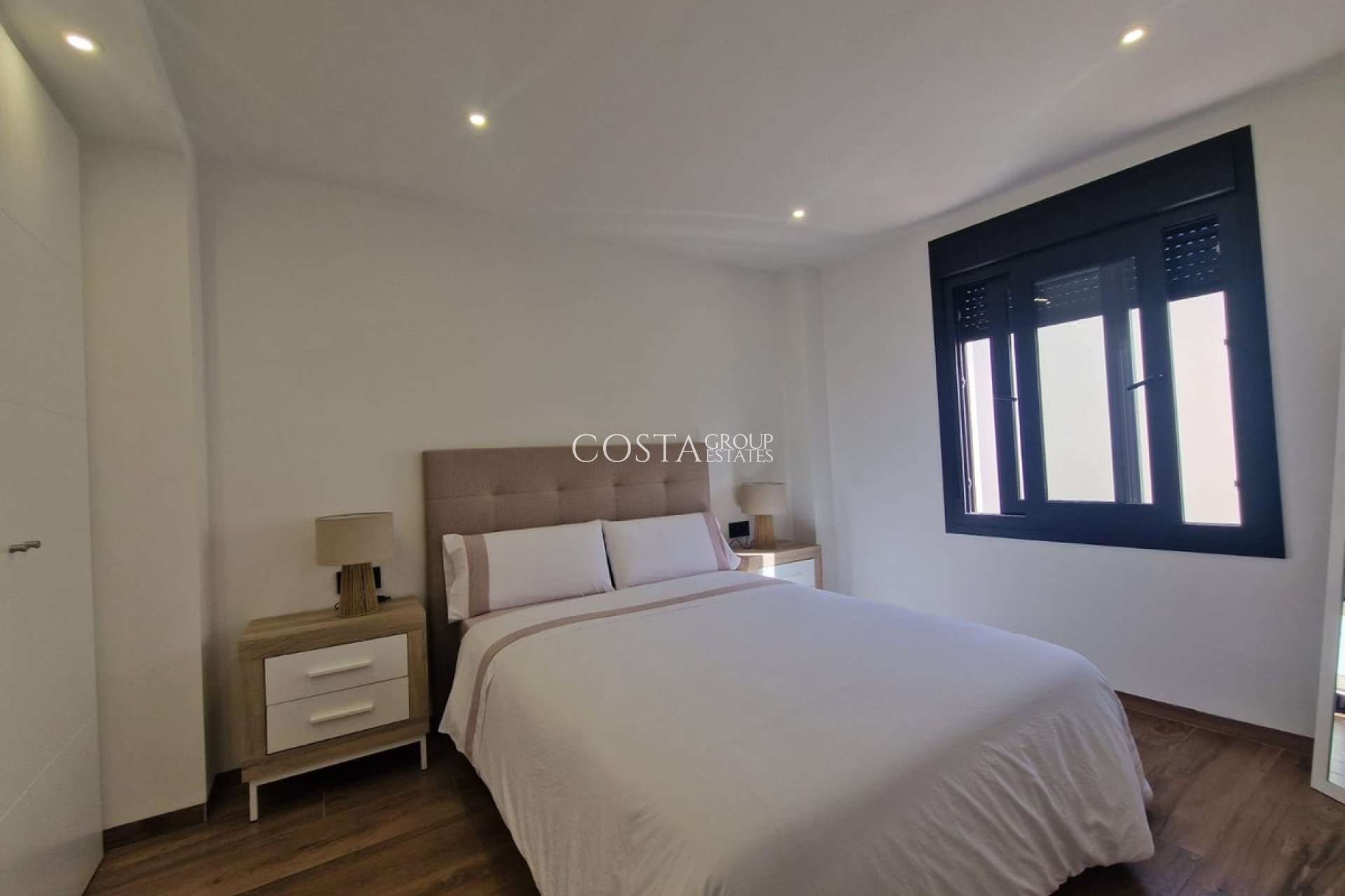 Herverkoop - Villa -
Orihuela Costa - Los Balcones