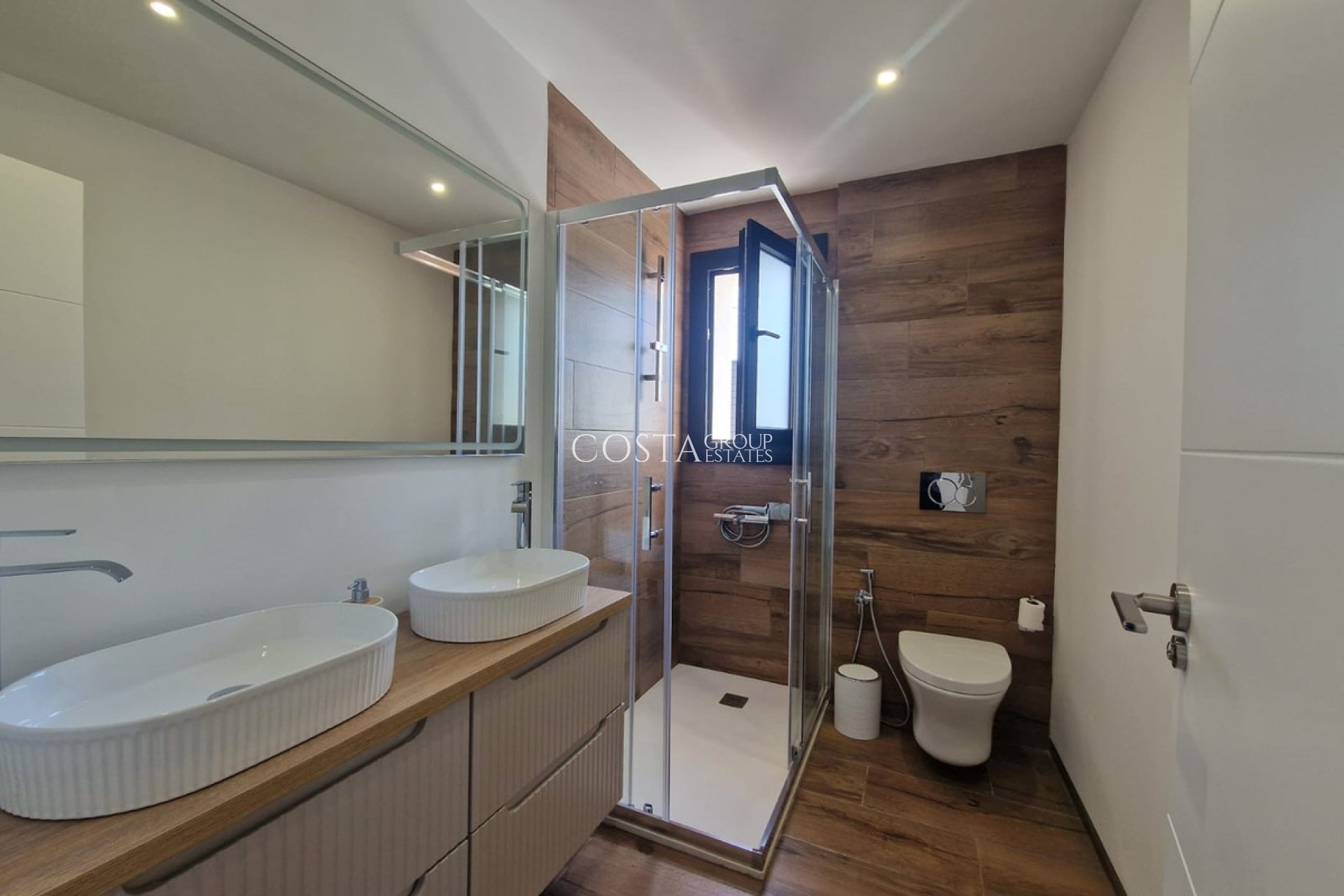 Herverkoop - Villa -
Orihuela Costa - Los Balcones