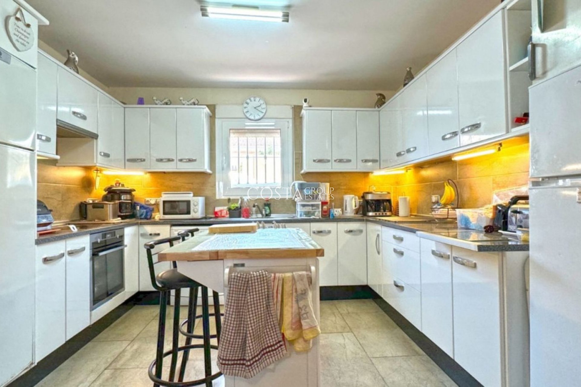 Herverkoop - Villa -
Orihuela Costa - Los Balcones