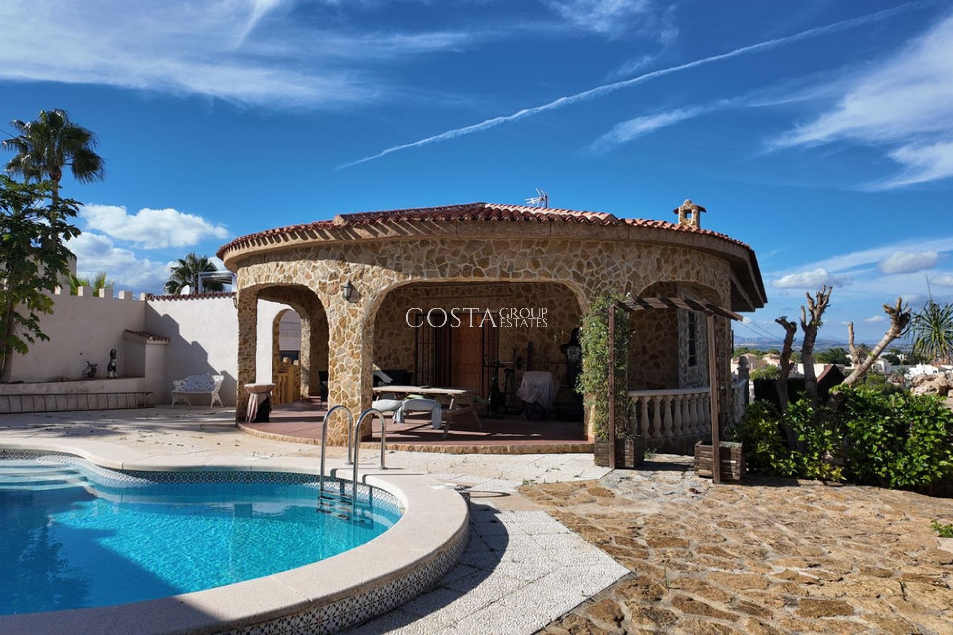 Herverkoop - Villa -
Orihuela Costa - Los Balcones