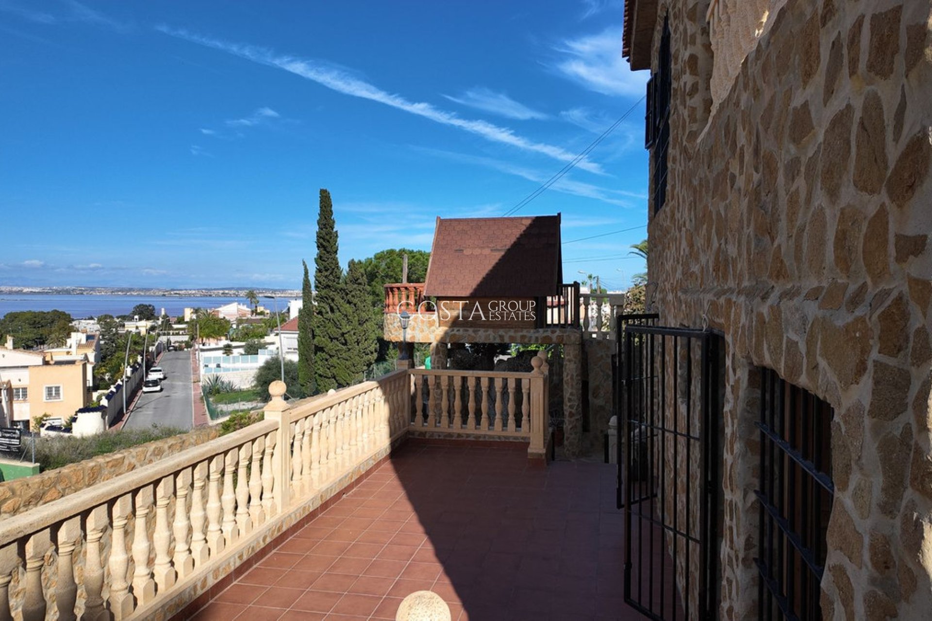 Herverkoop - Villa -
Orihuela Costa - Los Balcones