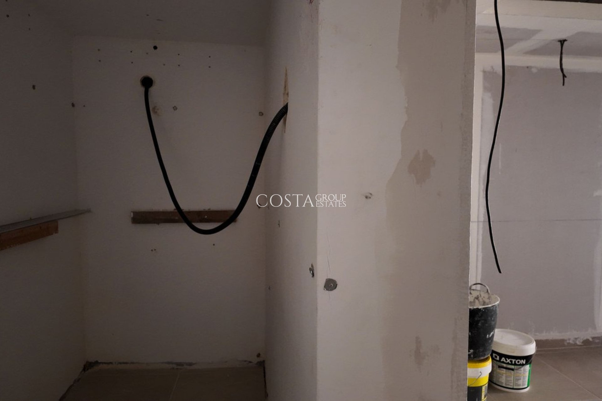 Herverkoop - Villa -
Orihuela Costa - Los Balcones