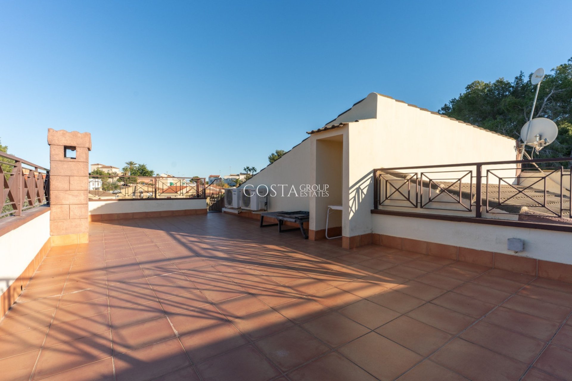 Herverkoop - Villa -
Orihuela Costa - Los Balcones