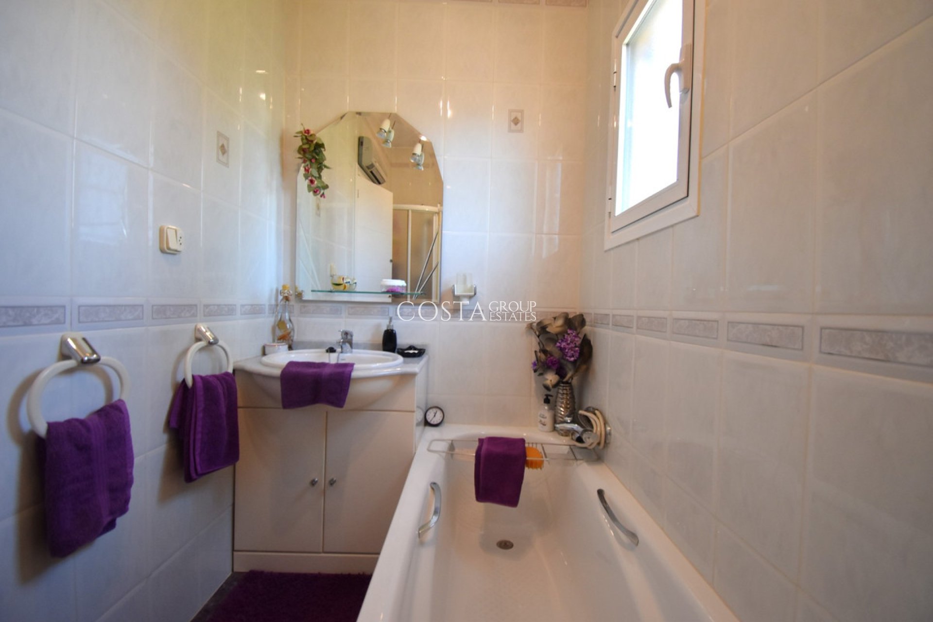 Herverkoop - Villa -
Orihuela Costa - Los Balcones