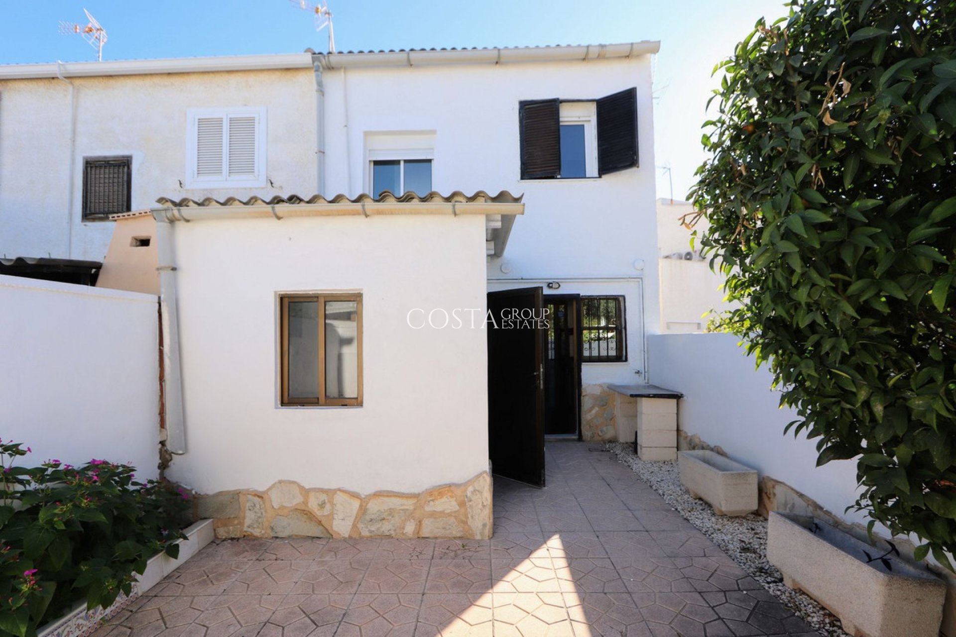 Herverkoop - Villa -
Orihuela Costa - Los Balcones