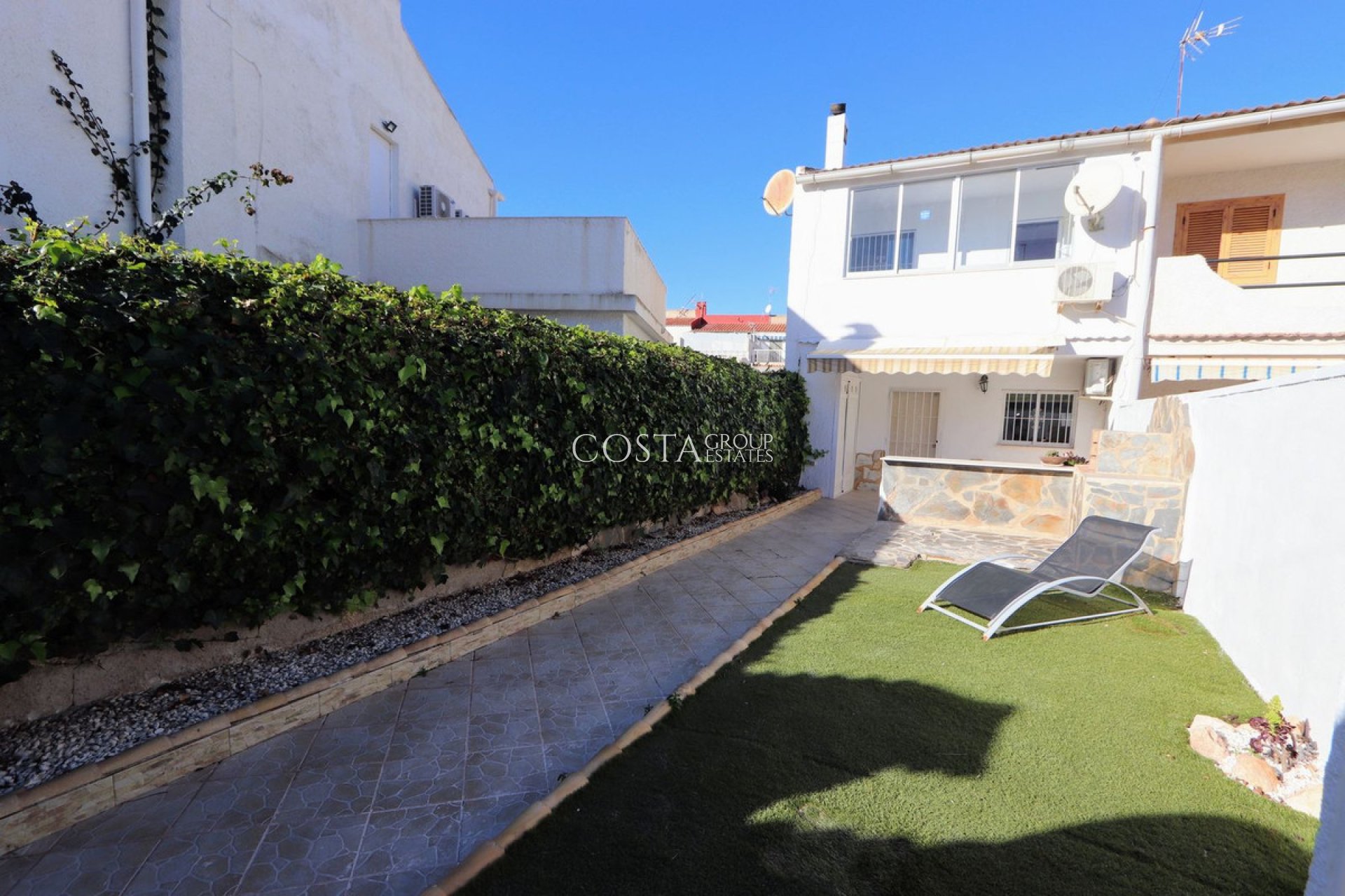 Herverkoop - Villa -
Orihuela Costa - Los Balcones