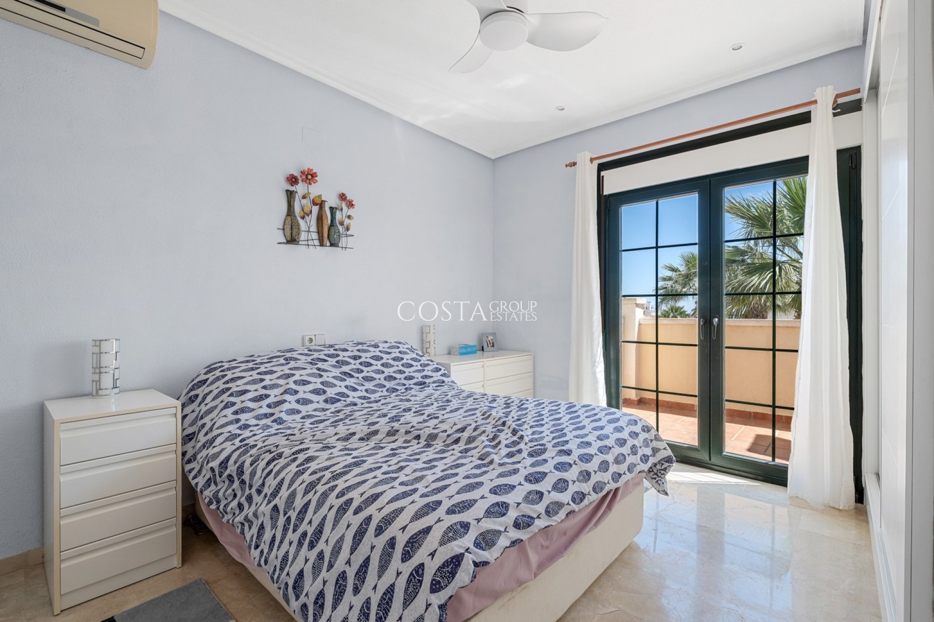 Herverkoop - Villa -
Orihuela Costa - Los Dolses