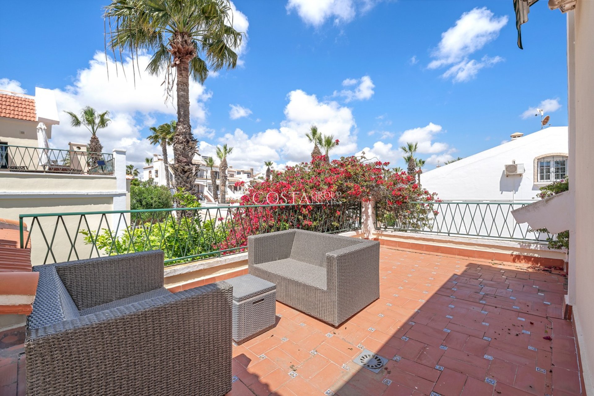 Herverkoop - Villa -
Orihuela Costa - Los Dolses