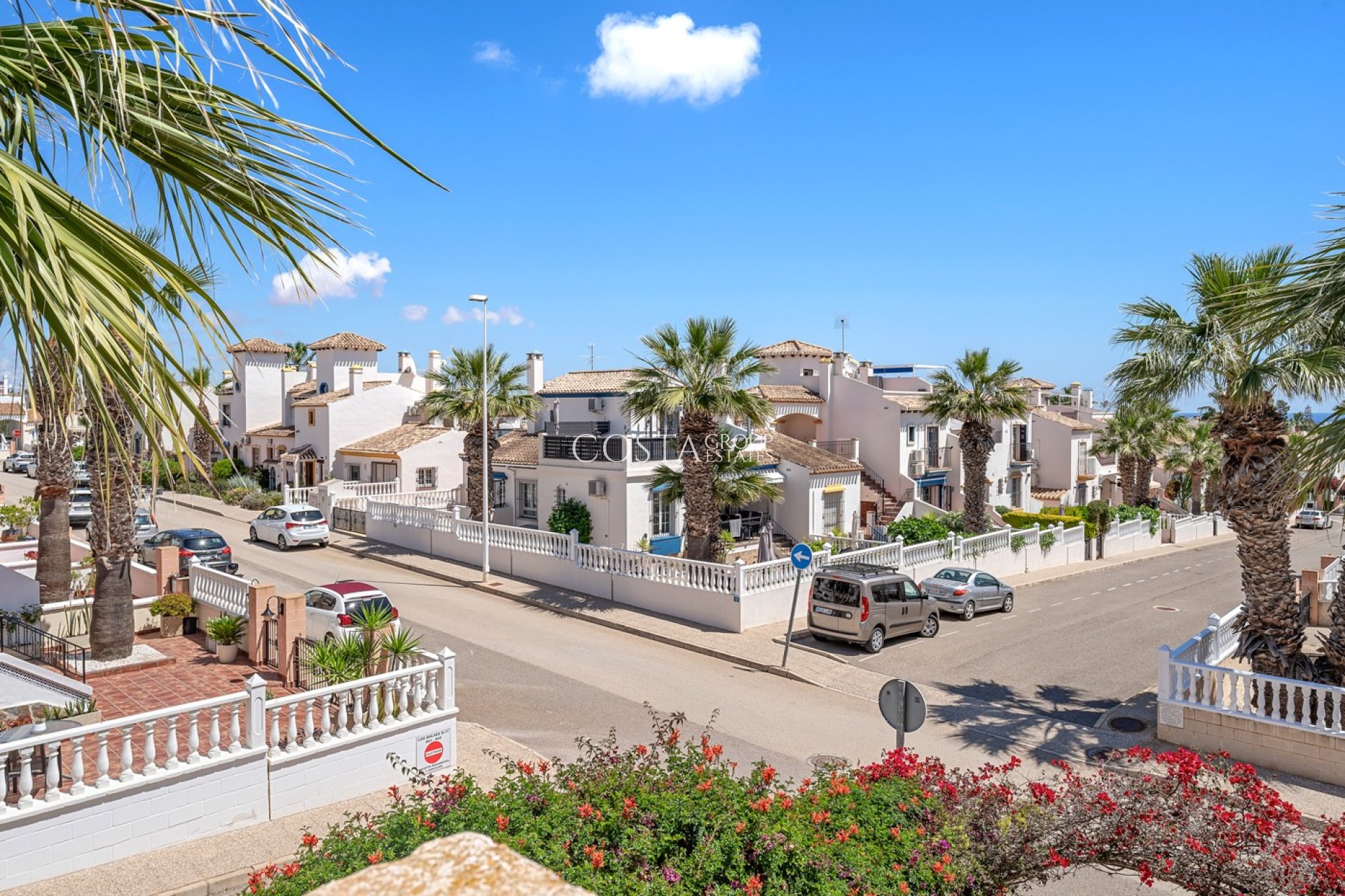 Herverkoop - Villa -
Orihuela Costa - Los Dolses