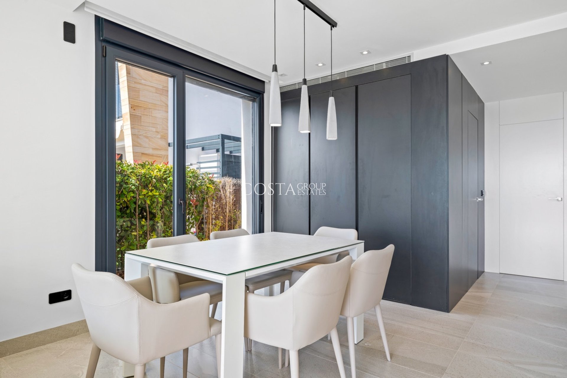 Herverkoop - Villa -
Orihuela Costa - Los Dolses