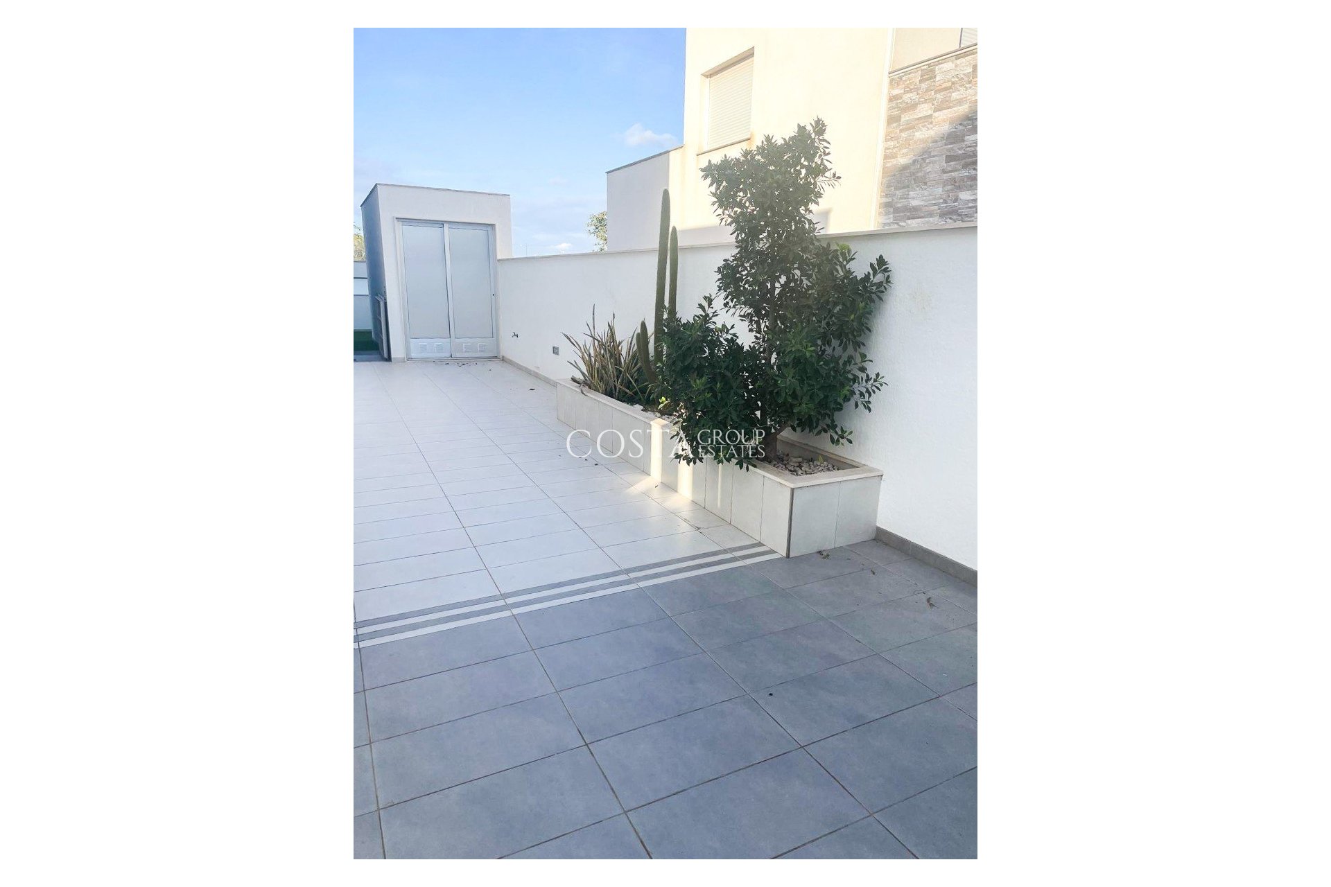 Herverkoop - Villa -
Orihuela Costa - Mil Palmeras