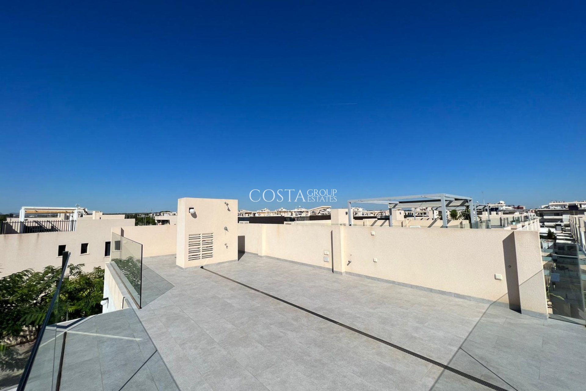 Herverkoop - Villa -
Orihuela Costa - Mil Palmeras