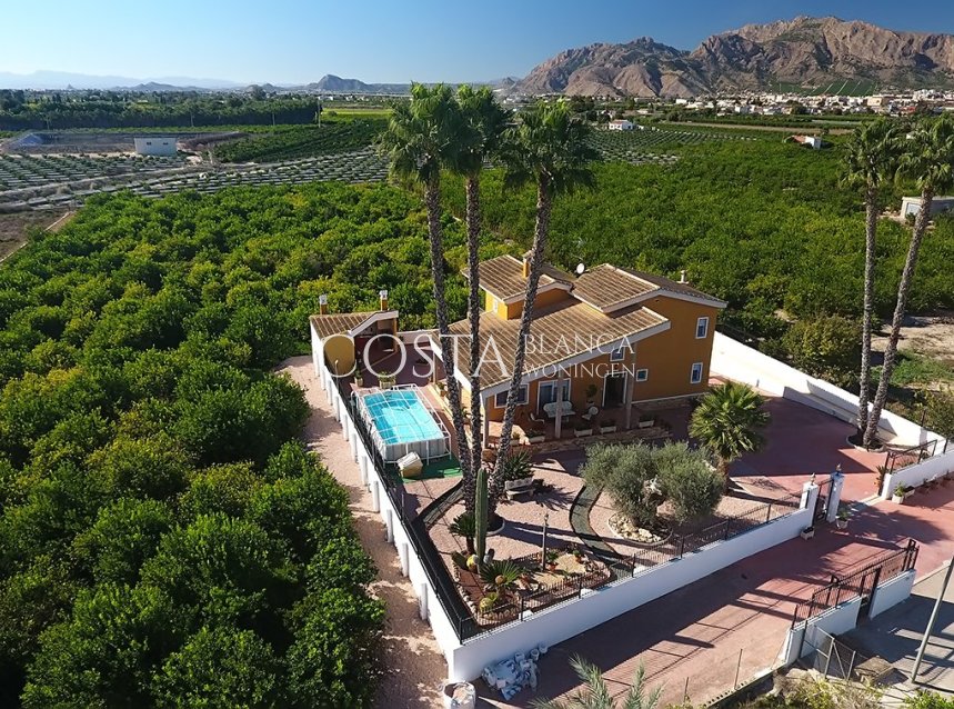 Herverkoop - Villa -
Orihuela Costa - Orihuela