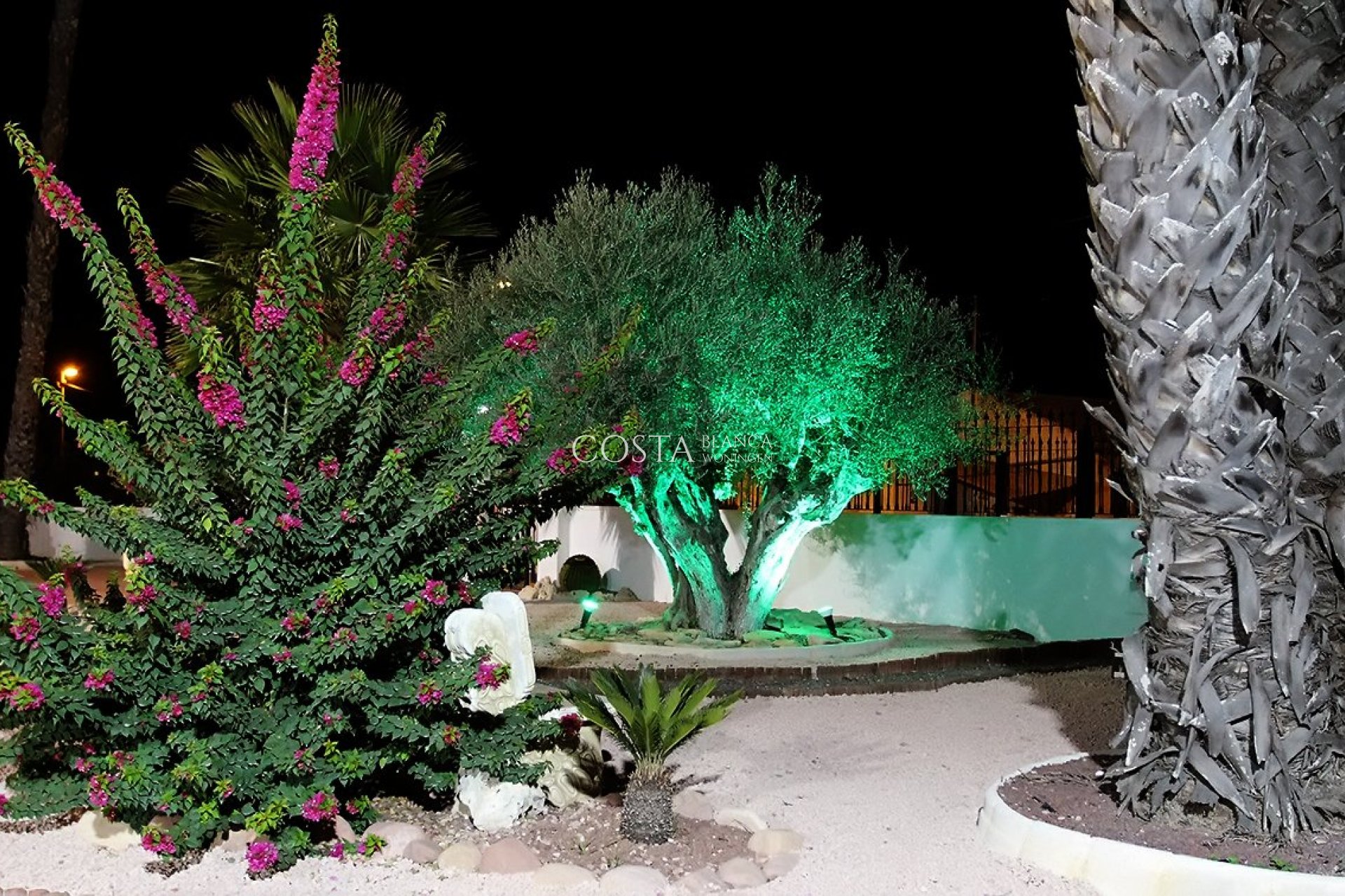 Herverkoop - Villa -
Orihuela Costa - Orihuela