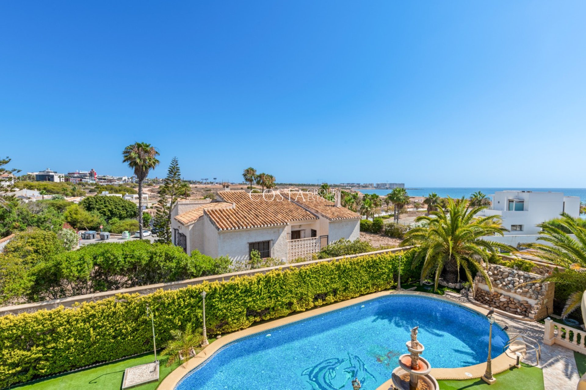 Herverkoop - Villa -
Orihuela Costa - Playa Flamenca