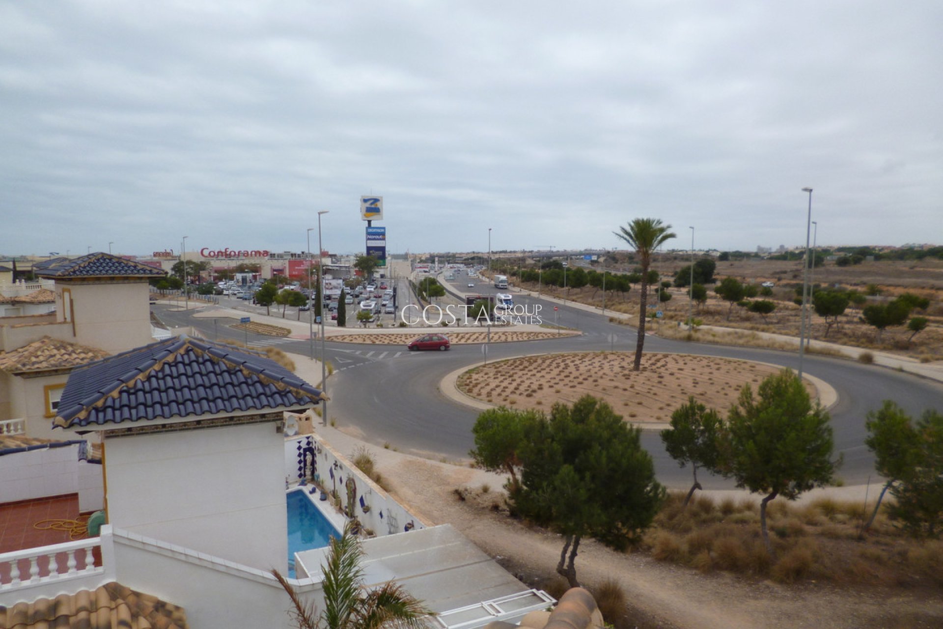 Herverkoop - Villa -
Orihuela Costa - Playa Flamenca