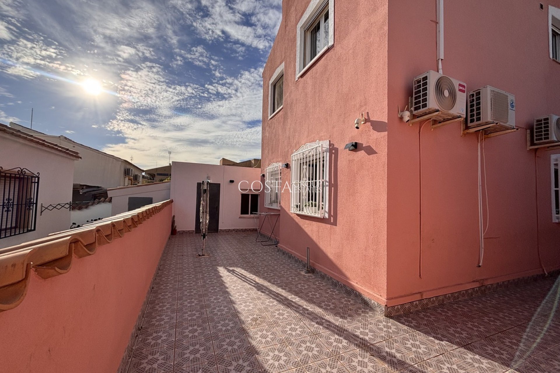 Herverkoop - Villa -
Orihuela Costa - Playa Flamenca