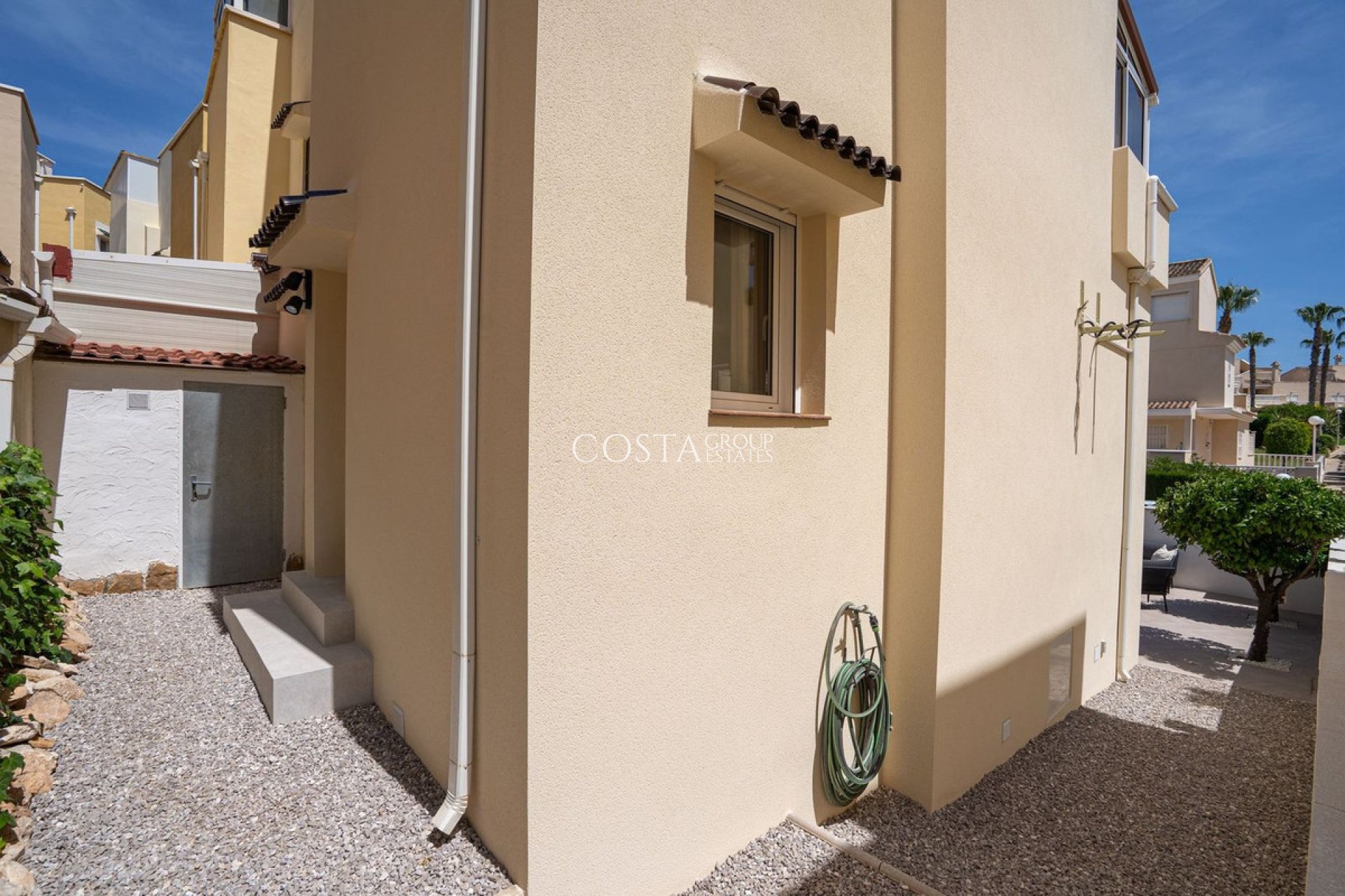 Herverkoop - Villa -
Orihuela Costa - Playa Flamenca