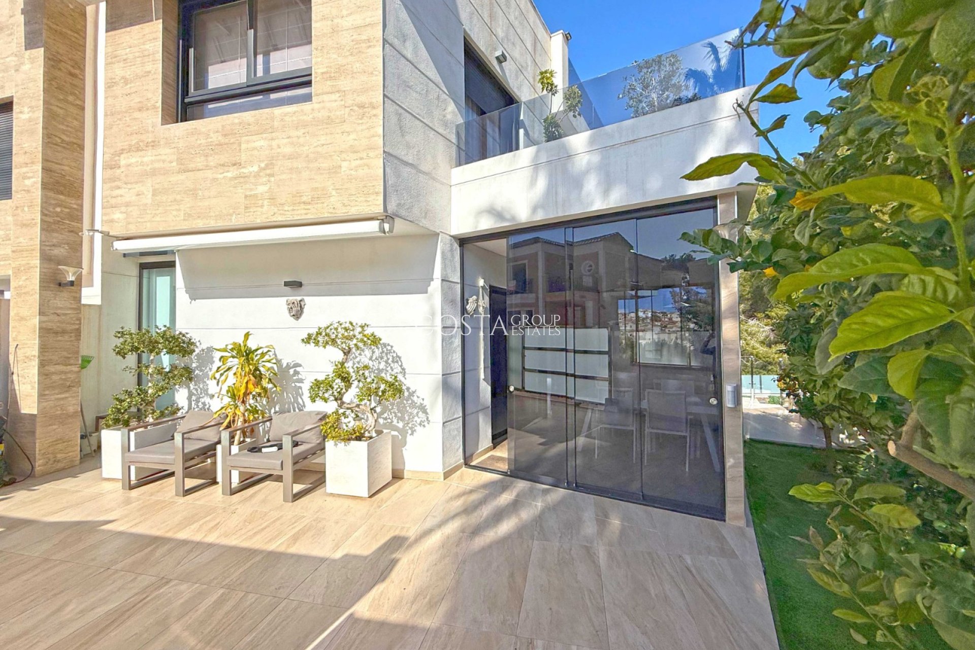 Herverkoop - Villa -
Orihuela Costa - Villamartín