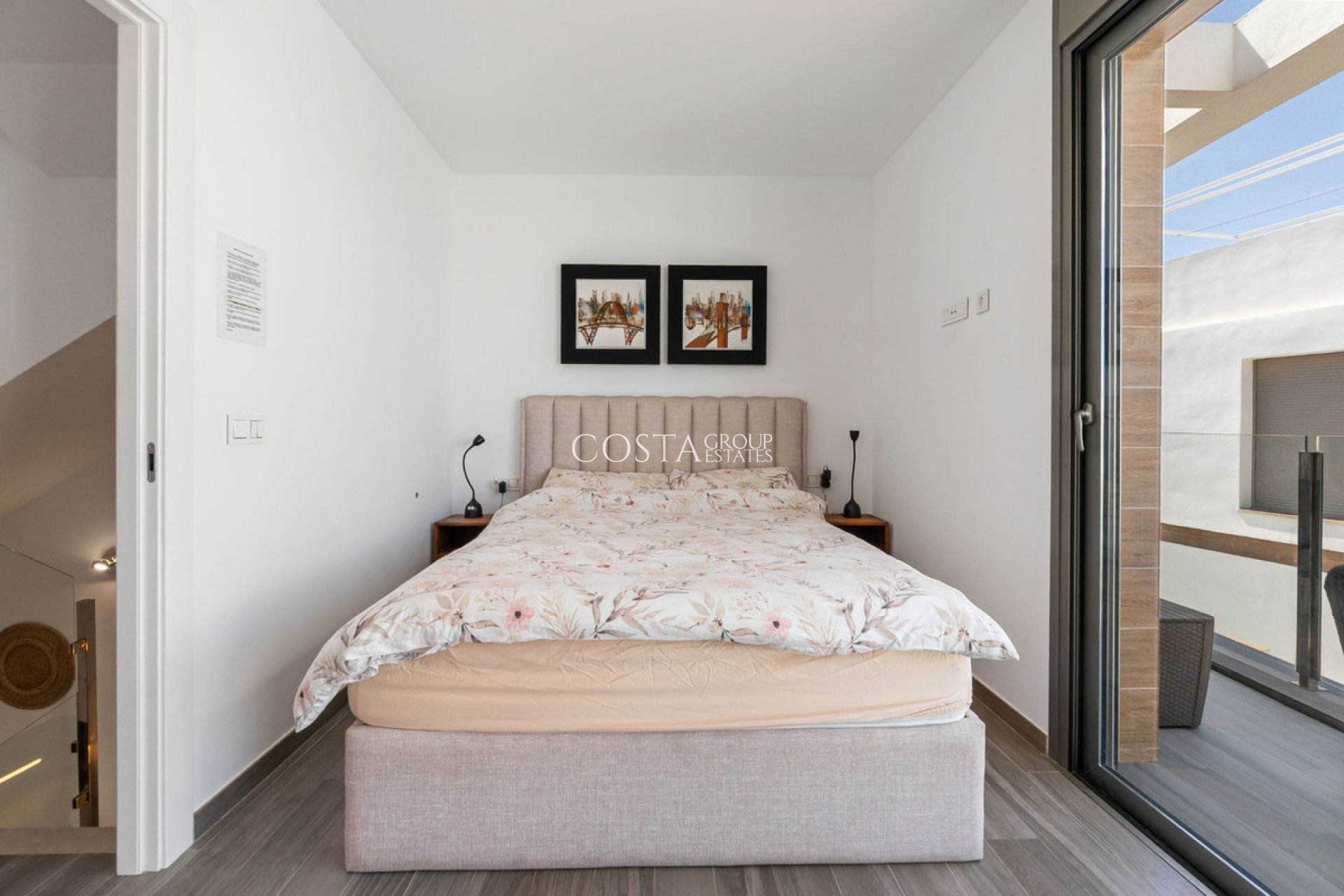 Herverkoop - Villa -
Orihuela Costa - Villamartin