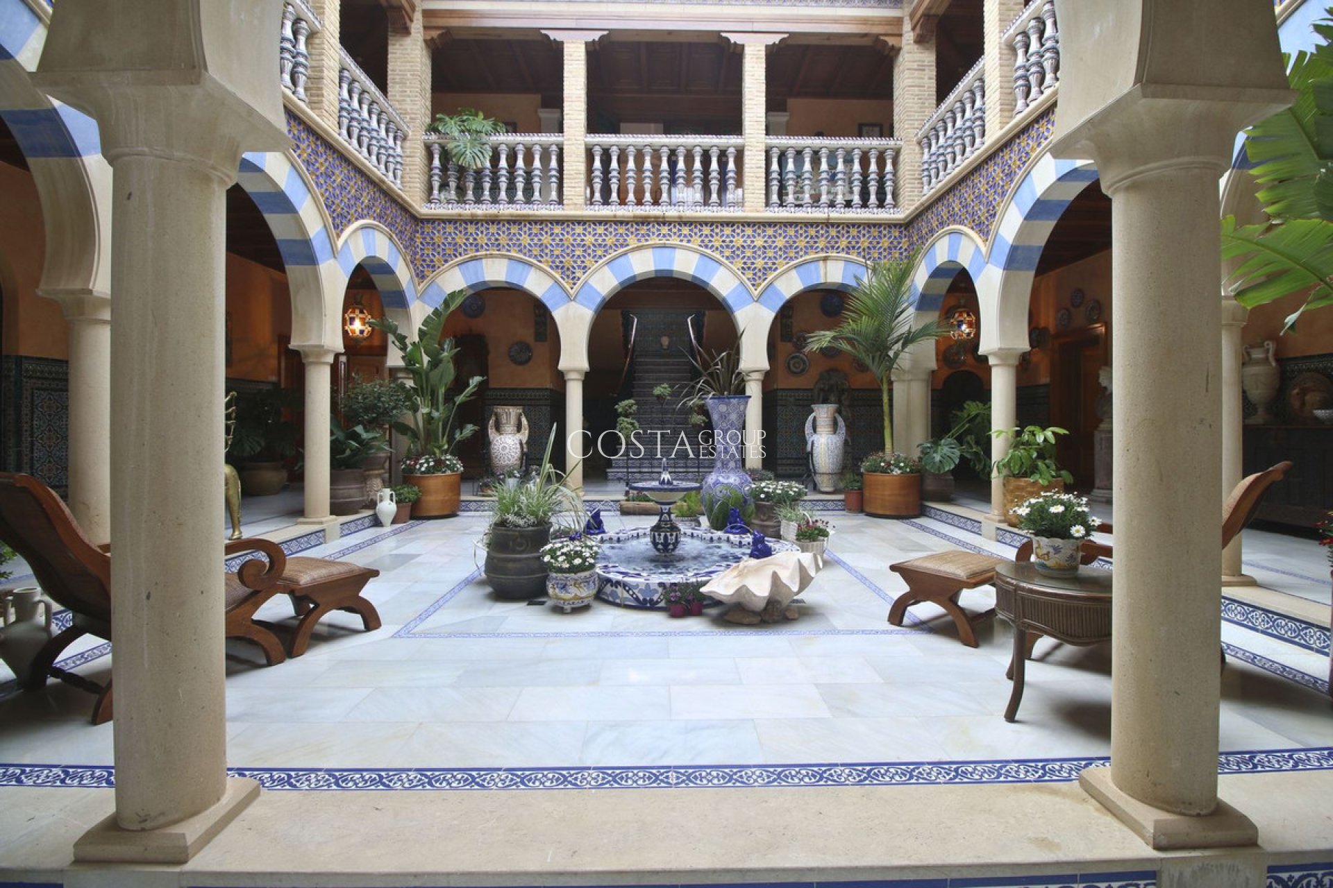 Herverkoop - Villa -
Orihuela Costa - Villamartin