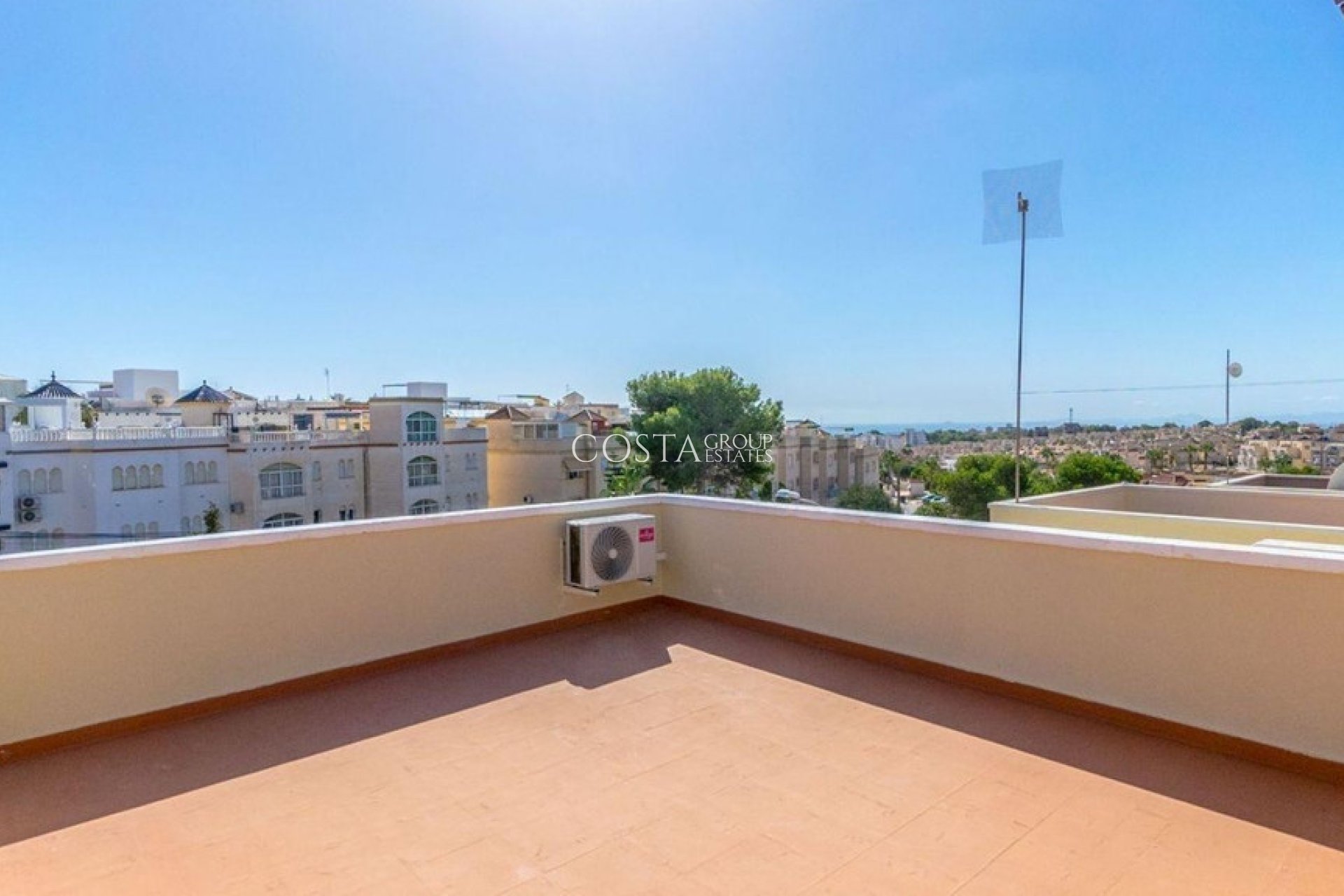 Herverkoop - Villa -
Orihuela Costa - Villamartin