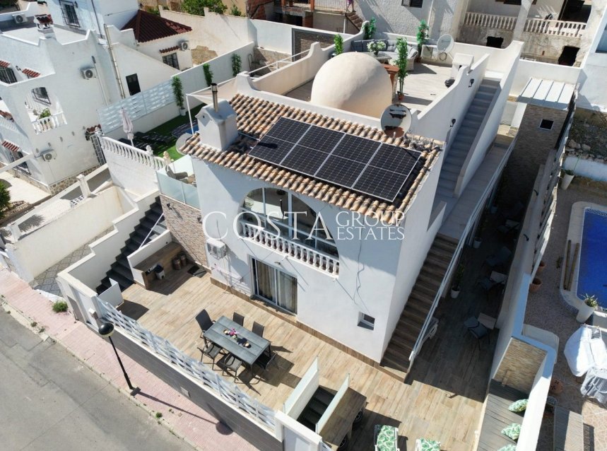 Herverkoop - Villa -
Orihuela Costa - Villamartin