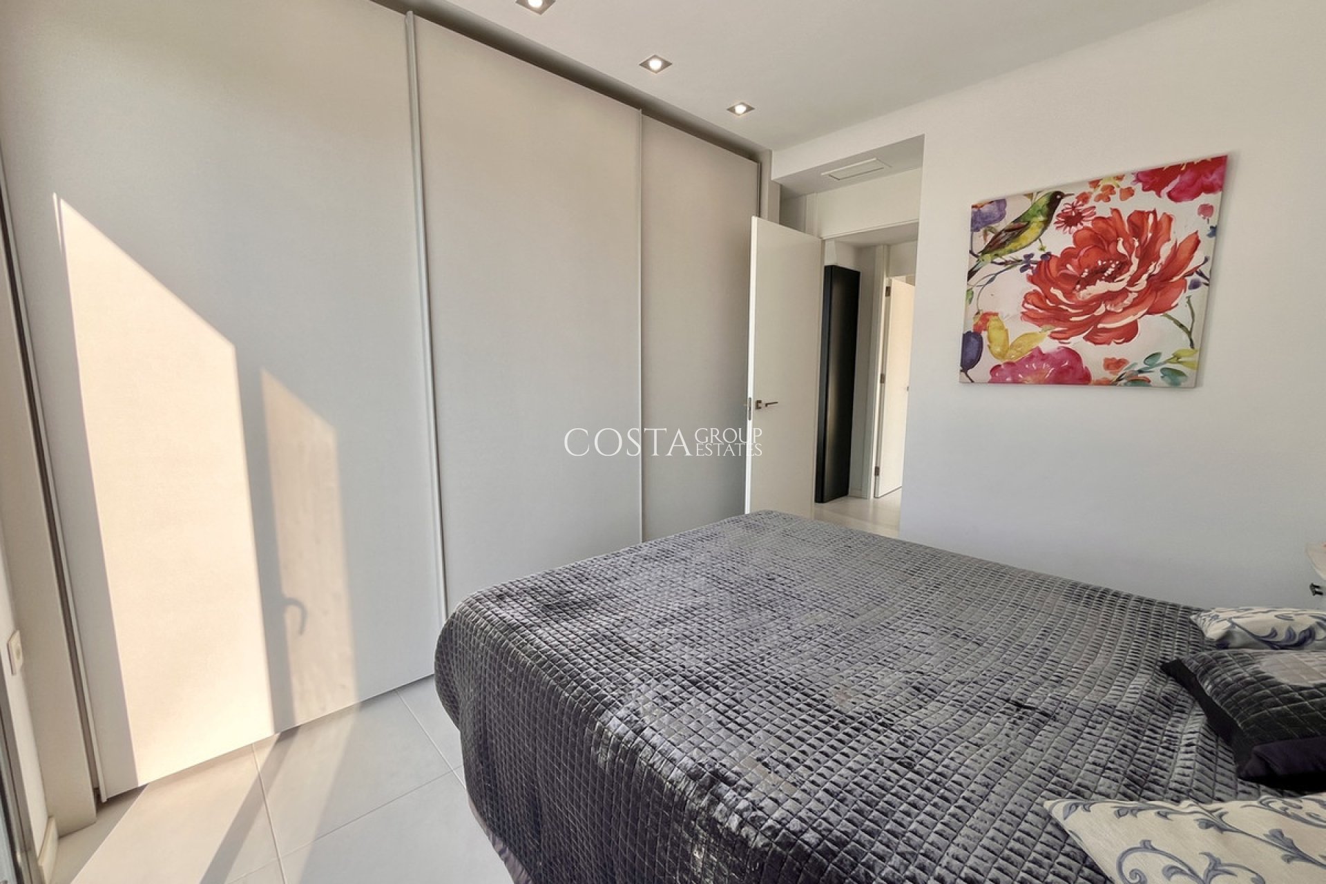 Herverkoop - Villa -
Orihuela Costa - Villamartin