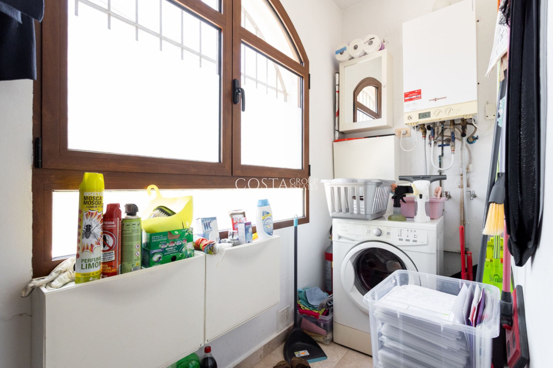 Herverkoop - Villa -
Orihuela Costa - Villamartin