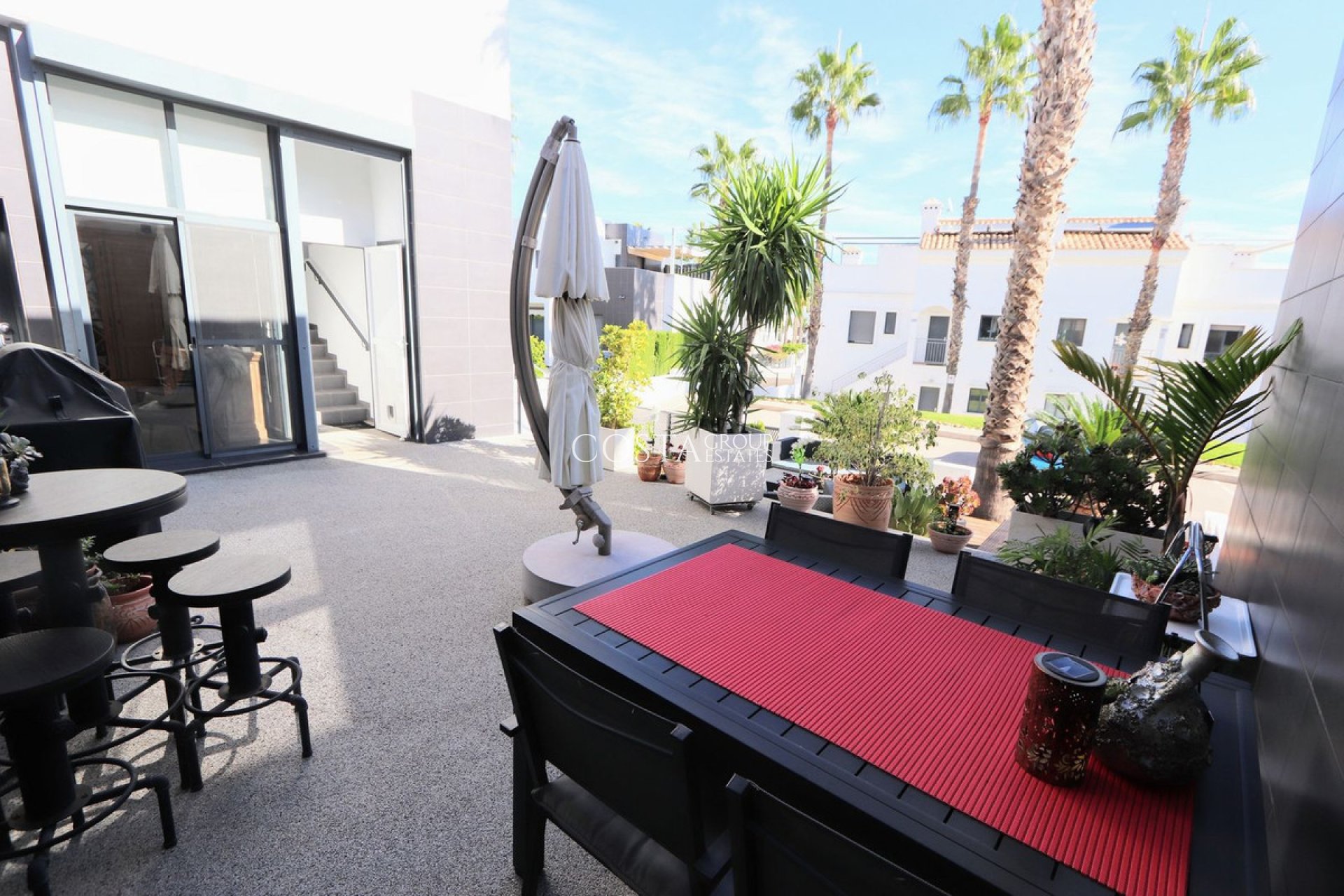 Herverkoop - Villa -
Orihuela Costa - Villamartin