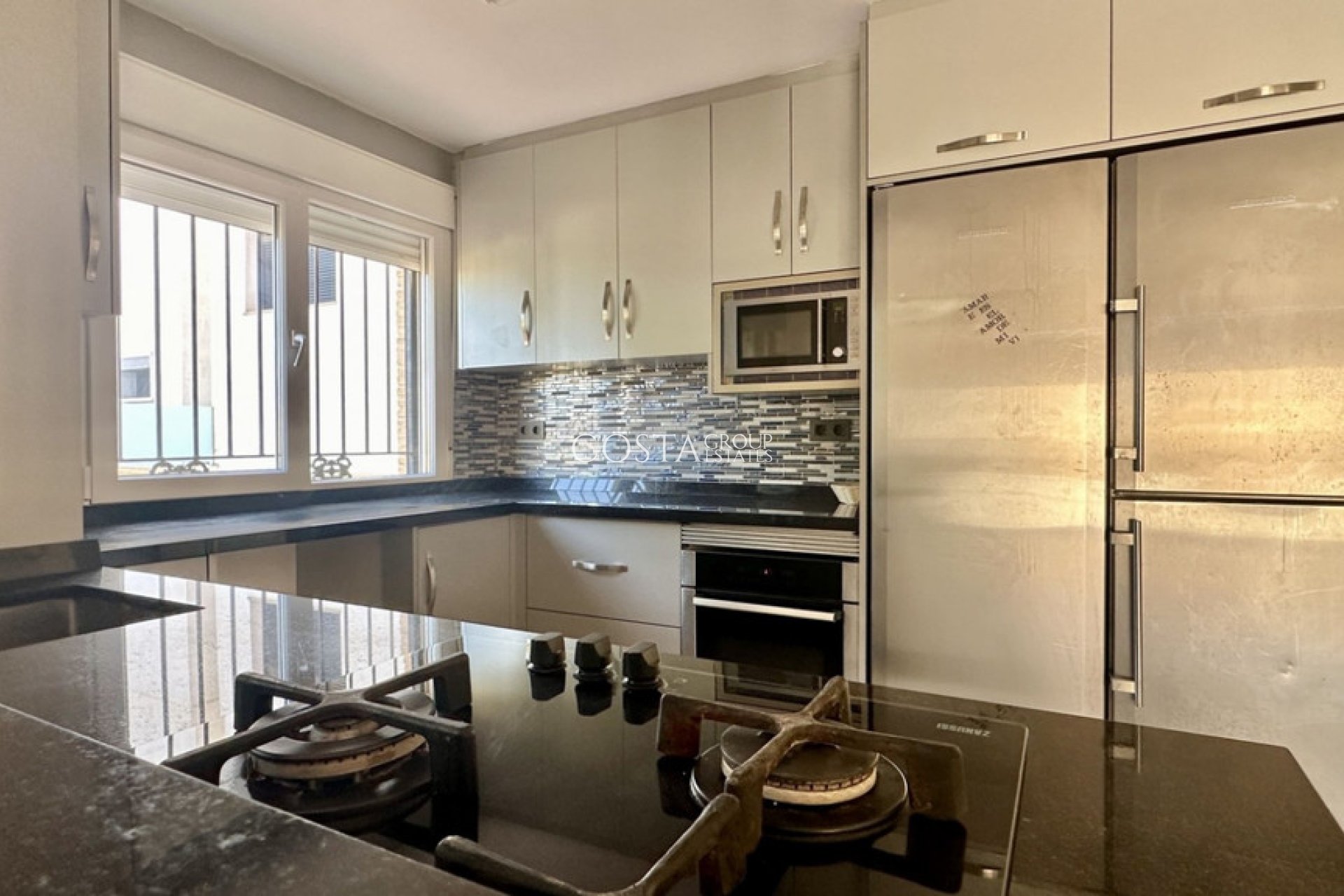 Herverkoop - Villa -
Orihuela Costa - Villamartin