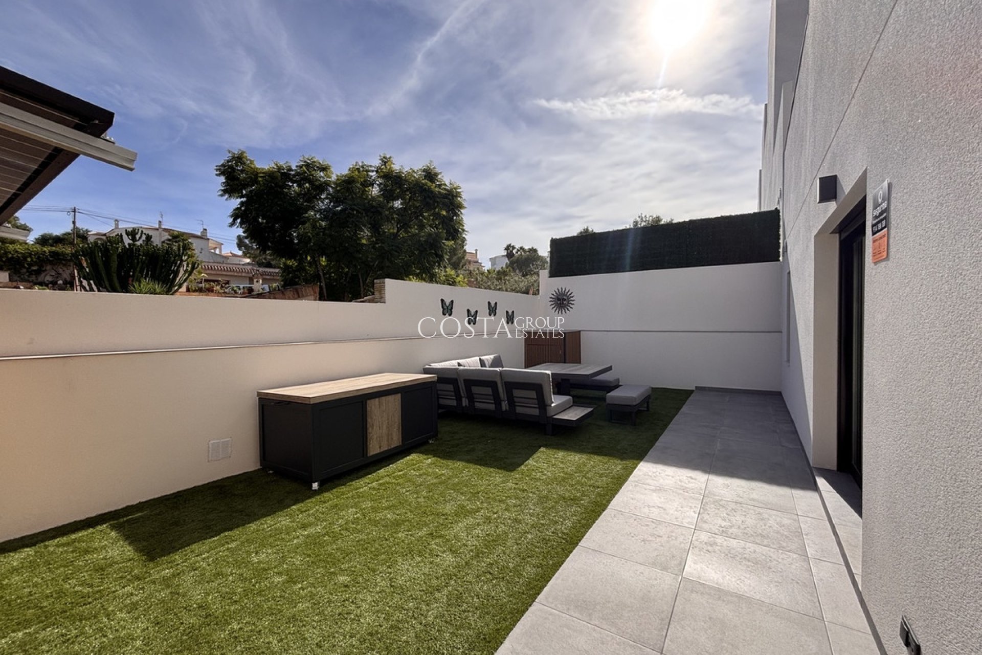 Herverkoop - Villa -
Orihuela Costa - Villamartin