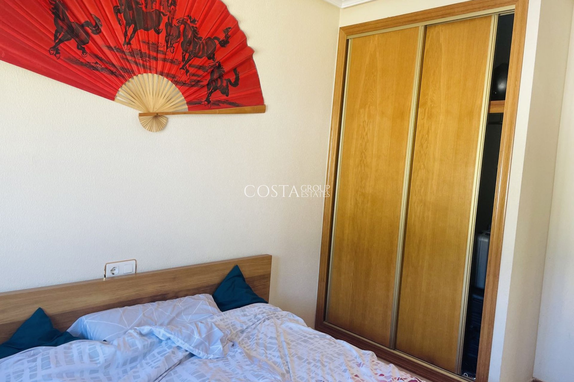 Herverkoop - Villa -
Orihuela Costa - Villamartin