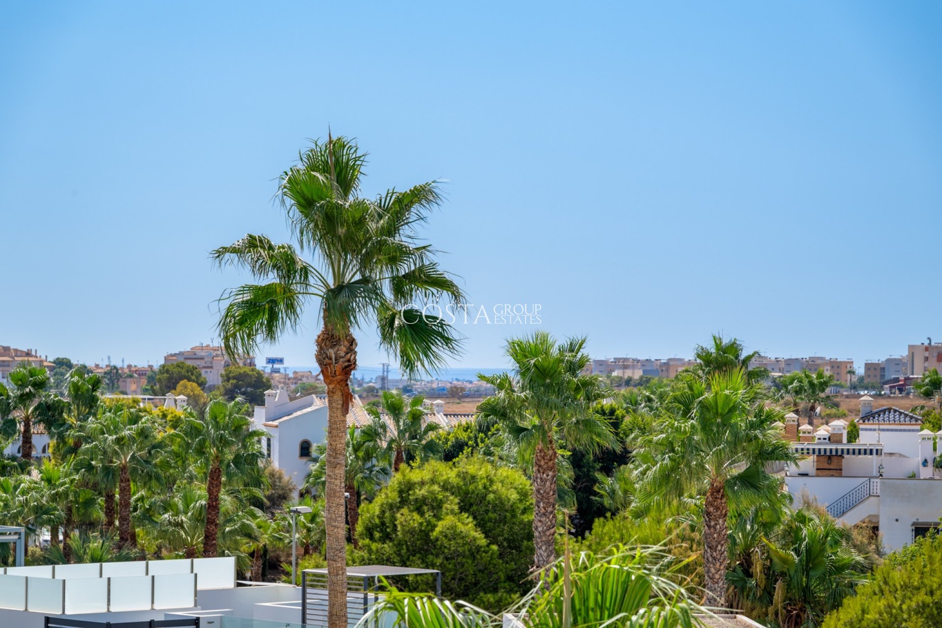 Herverkoop - Villa -
Orihuela Costa - Villamartín