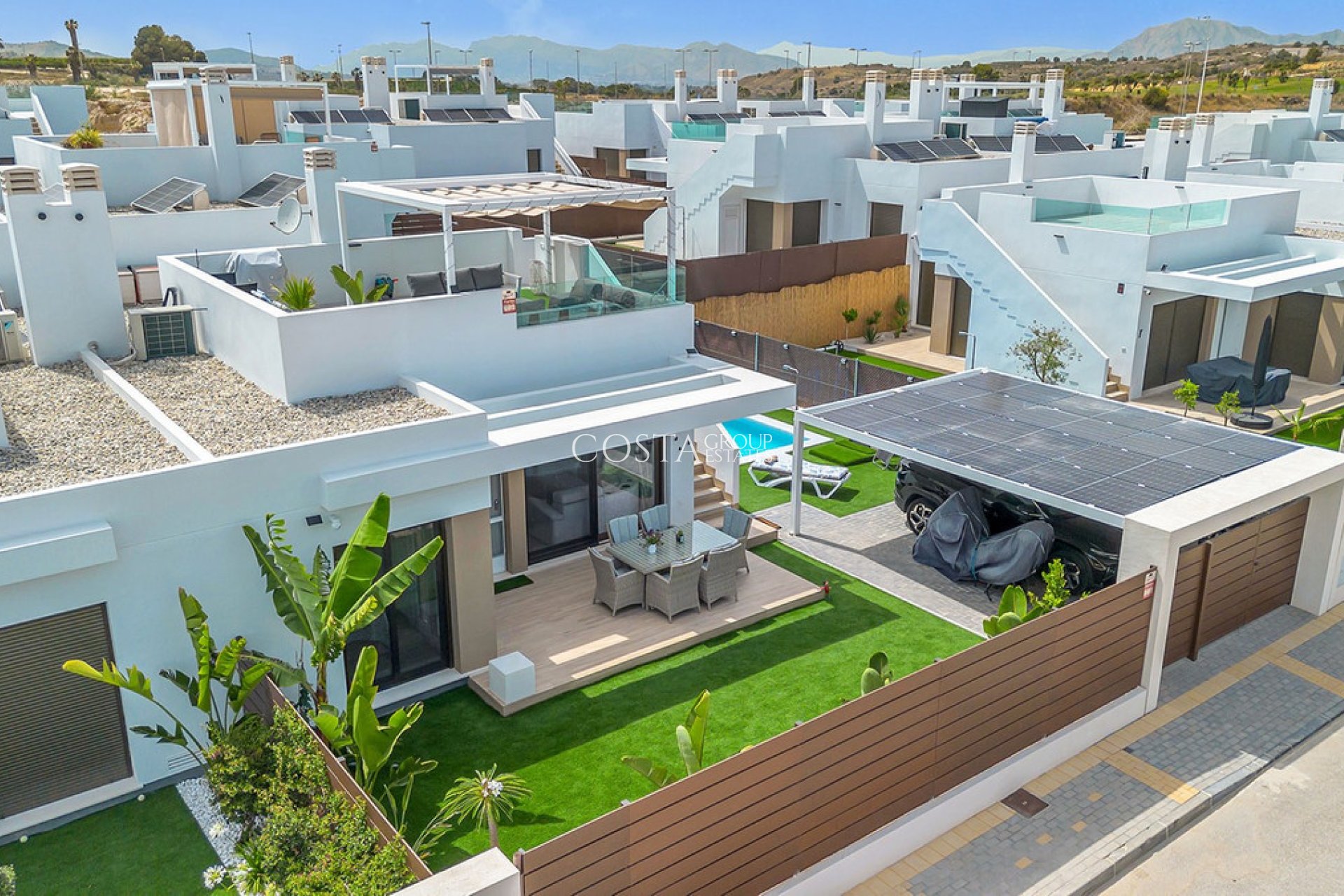 Herverkoop - Villa -
Orihuela Costa - Vista Bella Golf