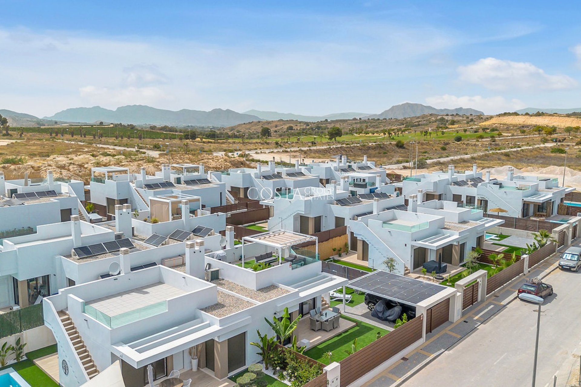 Herverkoop - Villa -
Orihuela Costa - Vista Bella Golf