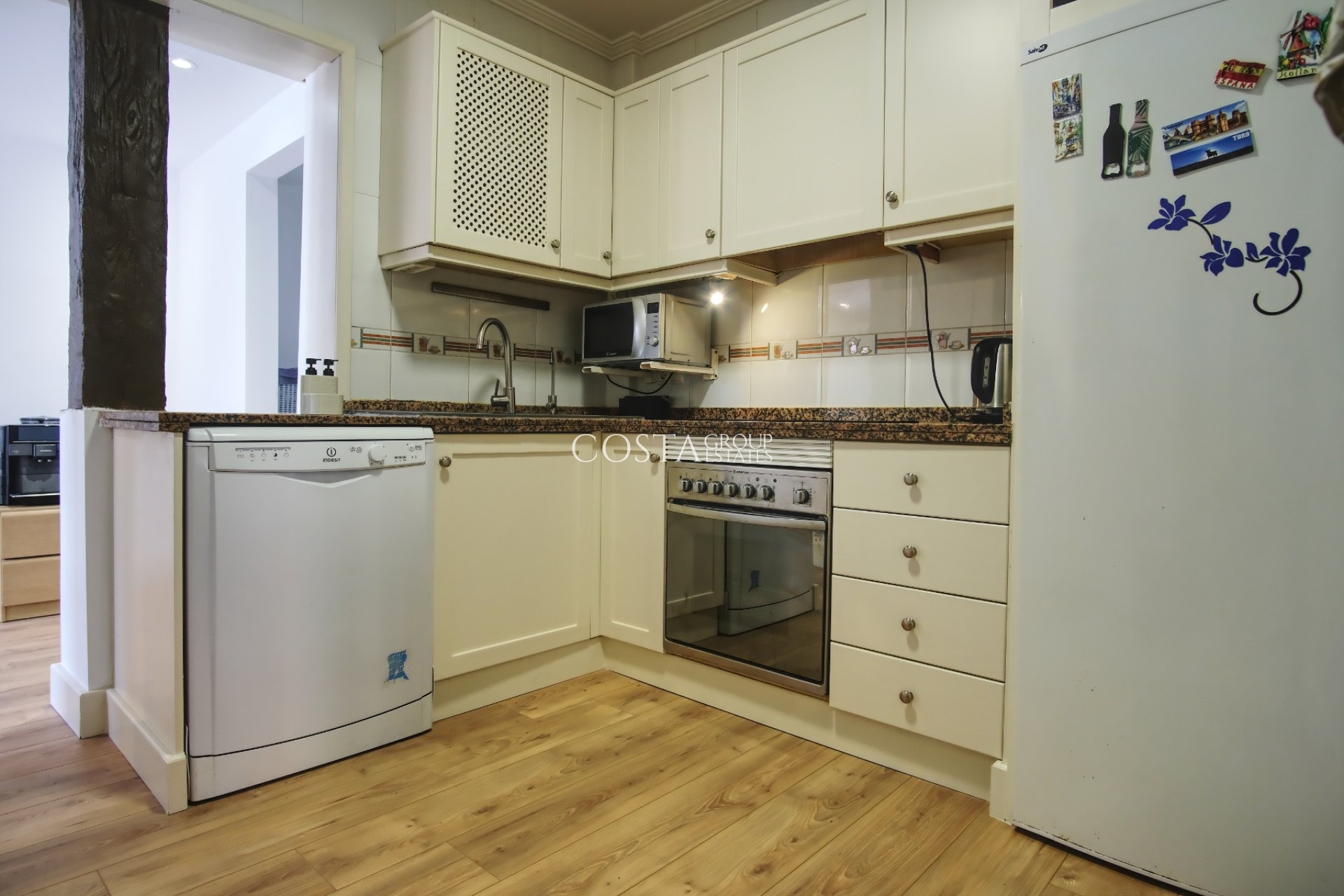 Herverkoop - Villa -
Orihuela Costa
