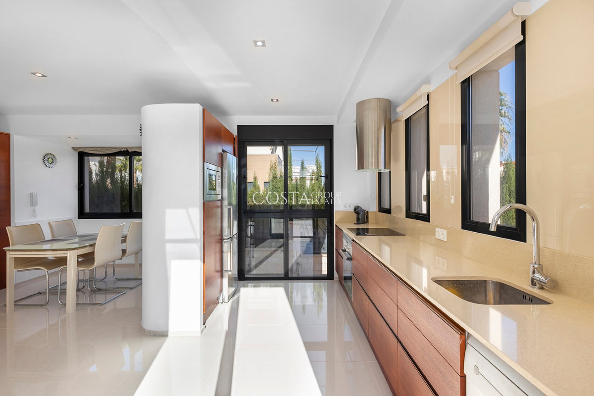 Herverkoop - Villa -
Orihuela - La Zenia