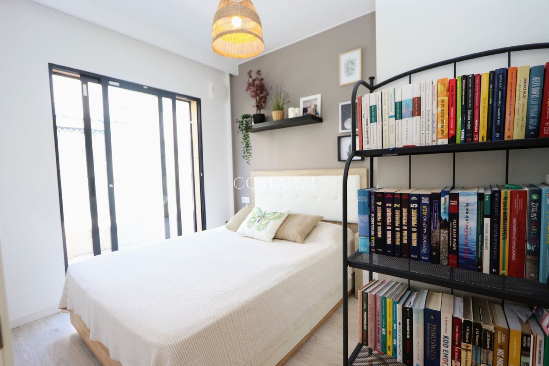 Herverkoop - Villa -
Orihuela - La Zenia