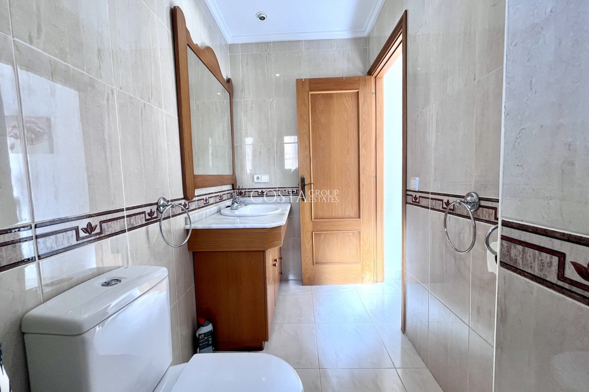 Herverkoop - Villa -
Orihuela - La Zenia