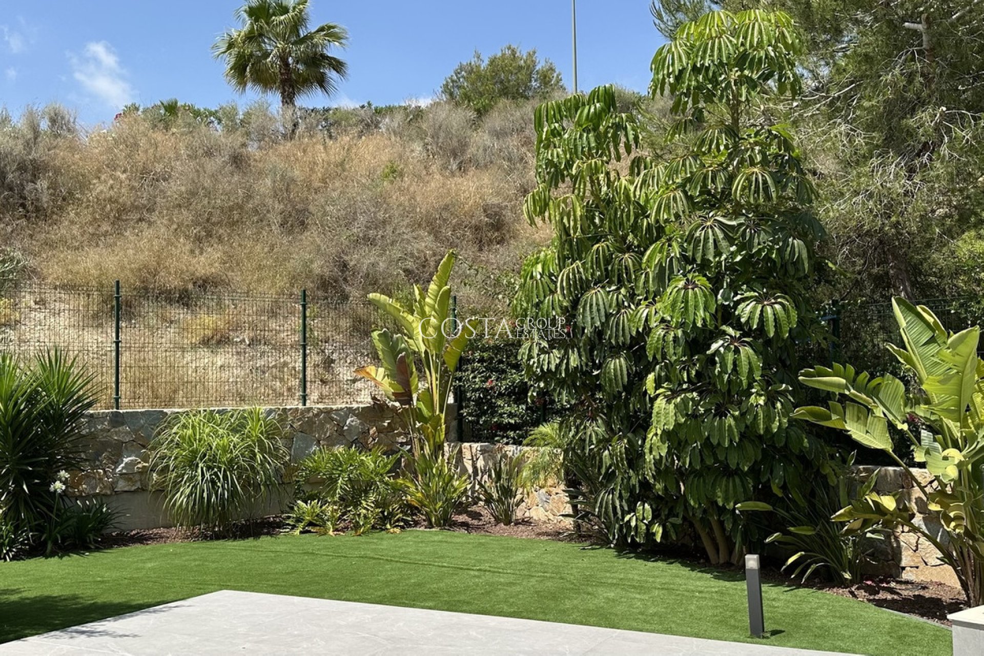 Herverkoop - Villa -
Orihuela - Las Colinas Golf