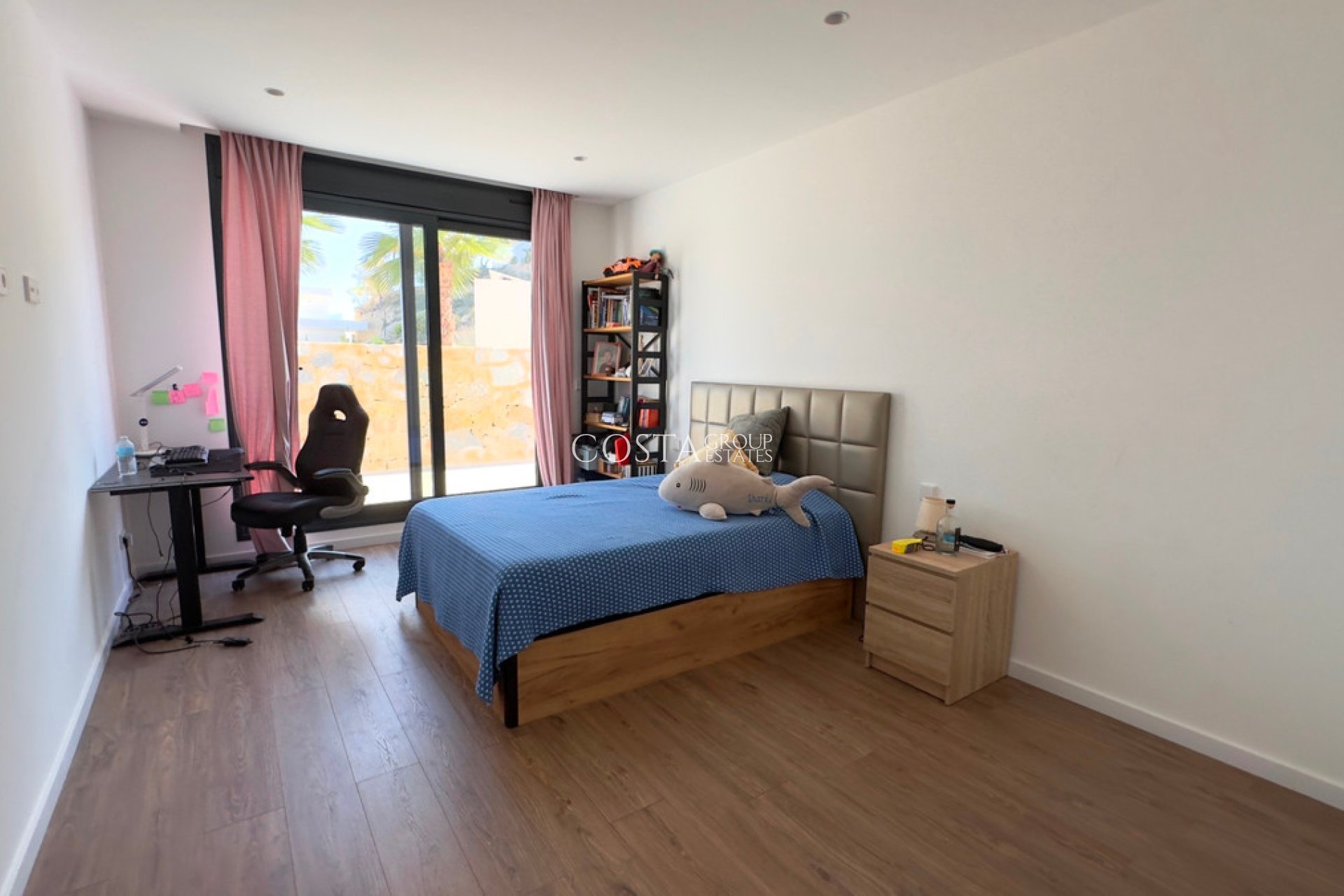 Herverkoop - Villa -
Orihuela - Las Colinas Golf