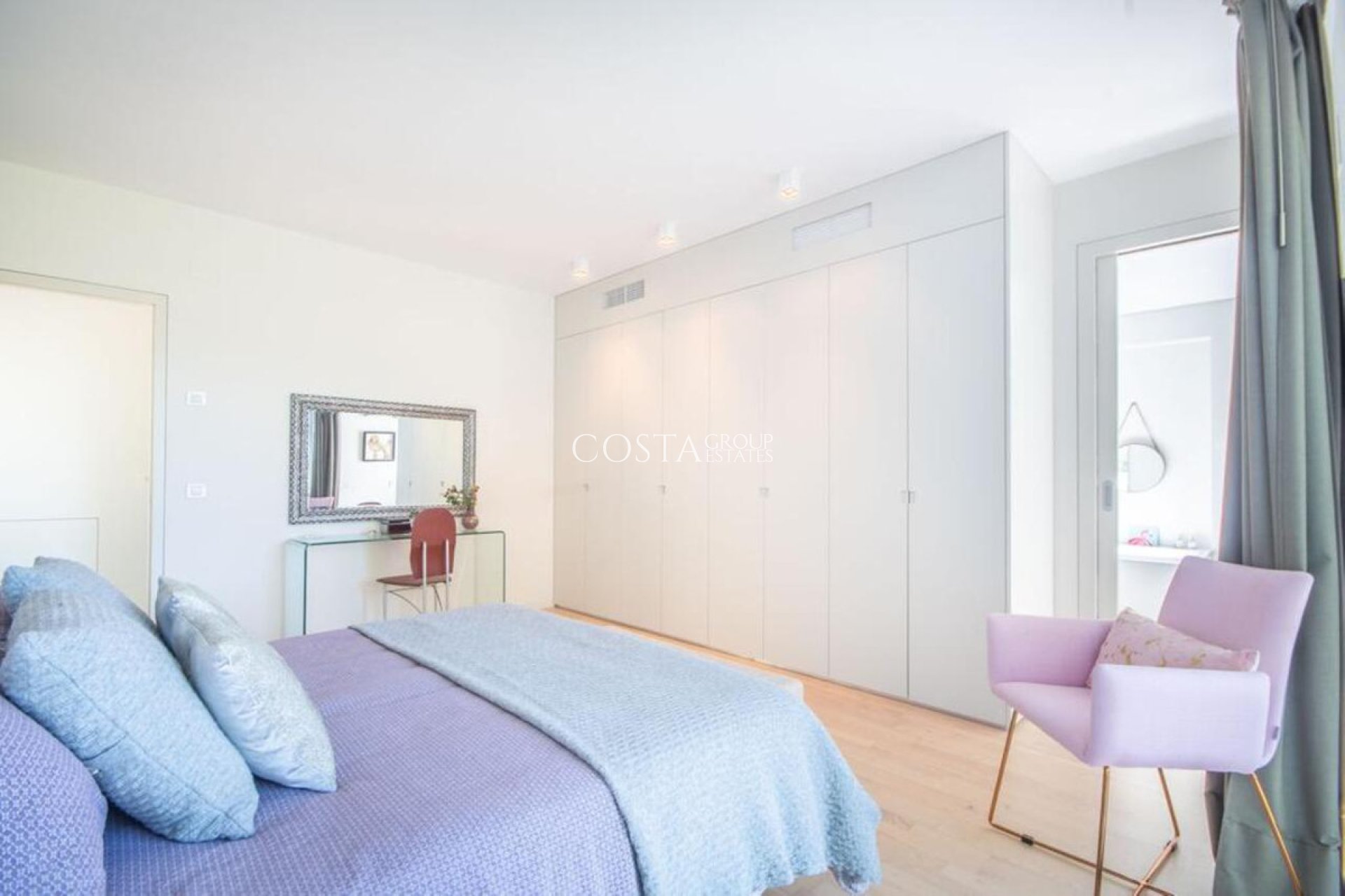 Herverkoop - Villa -
Orihuela - Las Colinas Golf