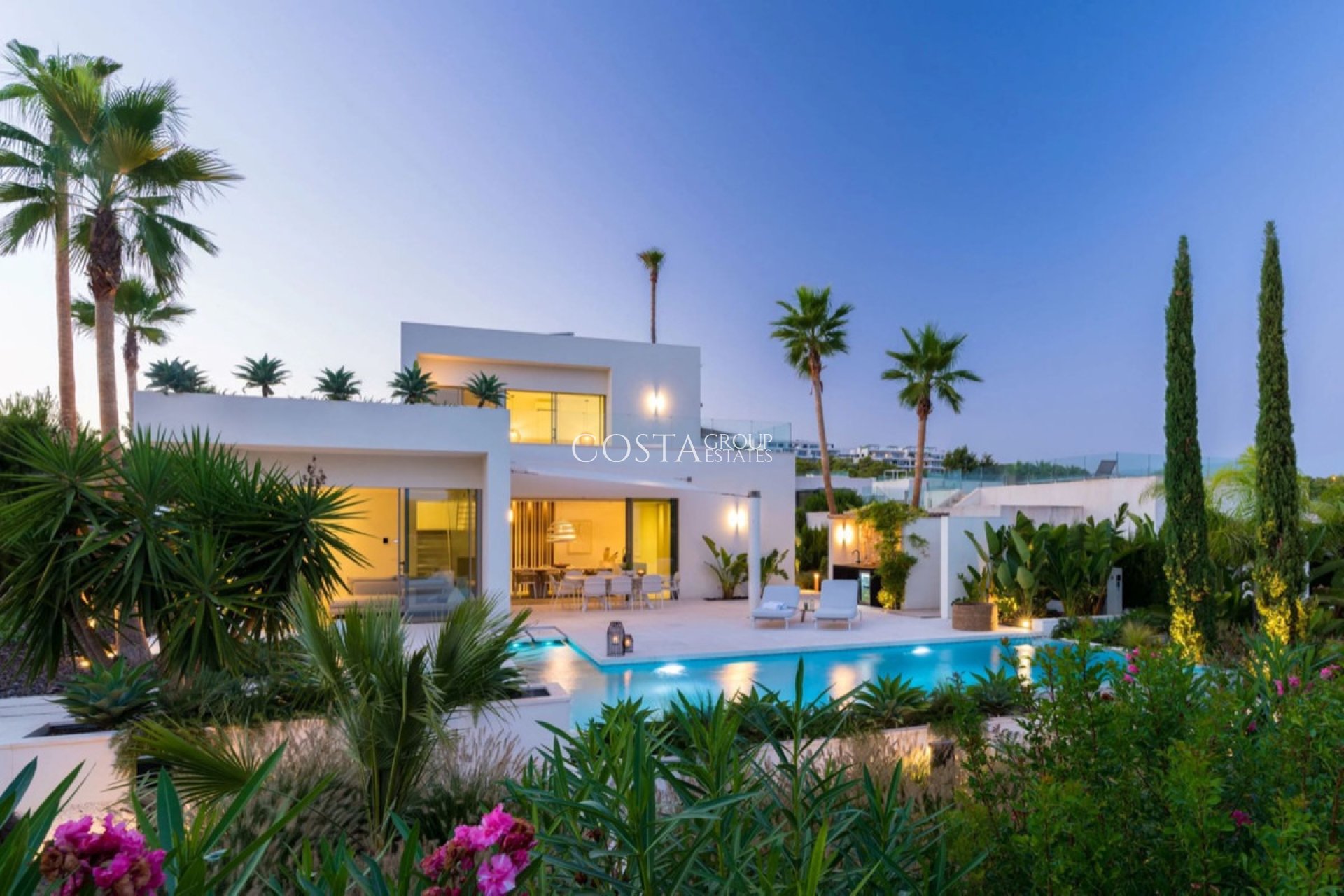 Herverkoop - Villa -
Orihuela - Las Colinas Golf