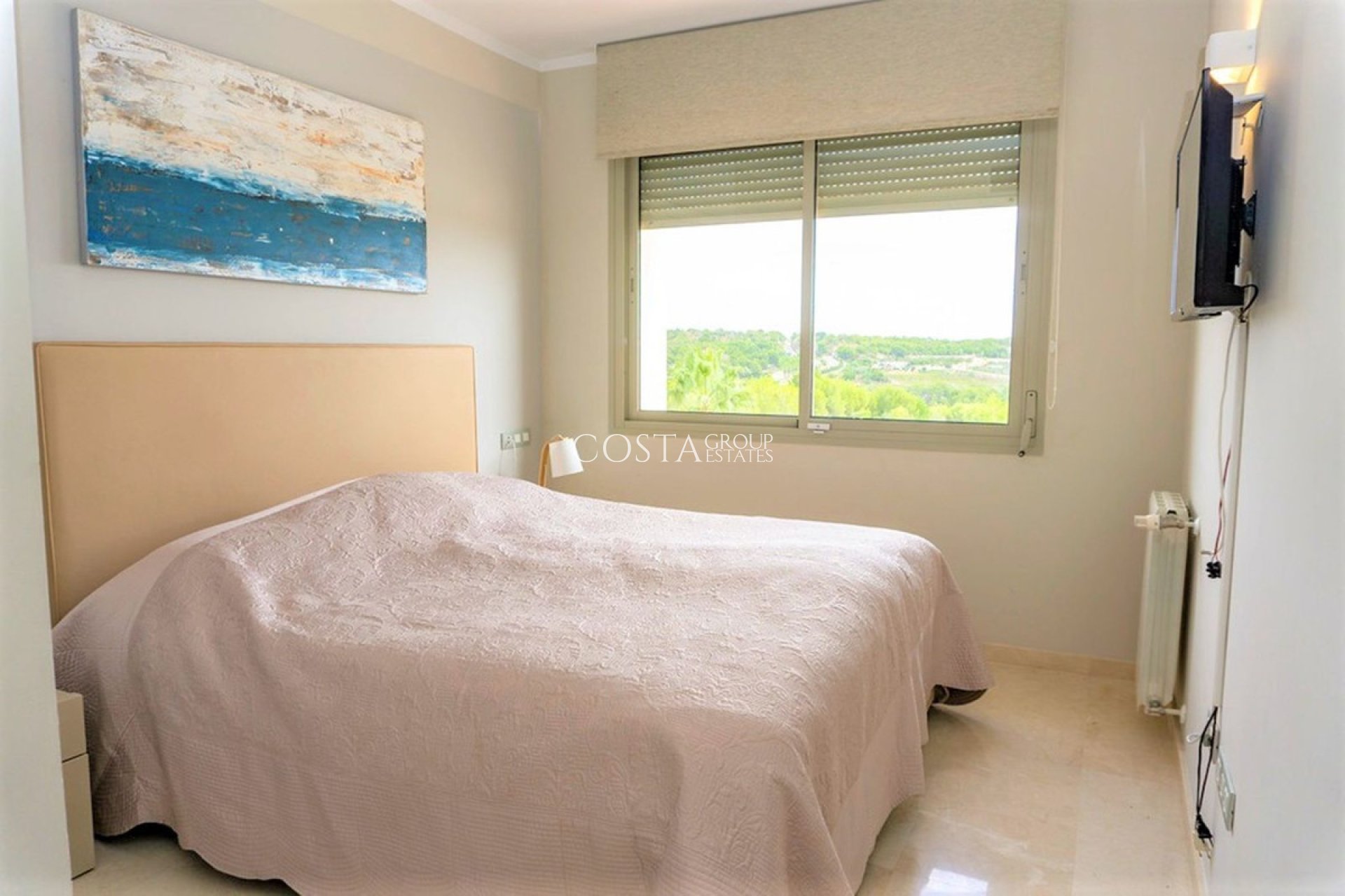 Herverkoop - Villa -
Orihuela - Las Colinas Golf