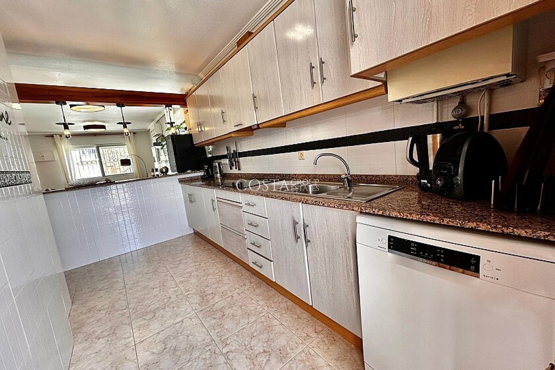 Herverkoop - Villa -
Orihuela - Los Altos