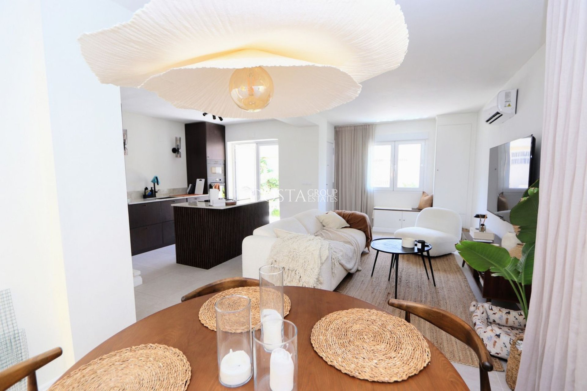 Herverkoop - Villa -
Orihuela - Los Altos