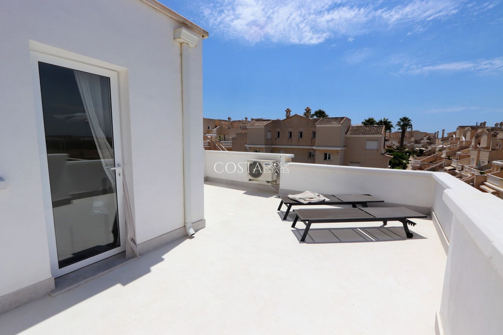 Herverkoop - Villa -
Orihuela - Los Altos