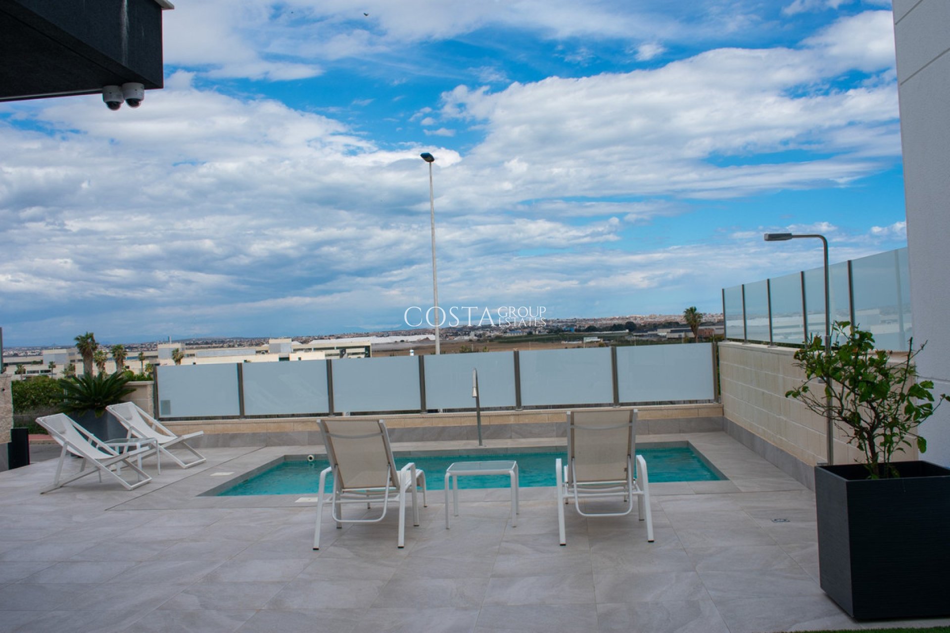 Herverkoop - Villa -
Orihuela - Los Altos